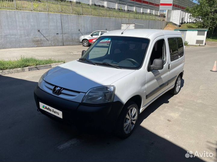 Peugeot Partner 1.4 МТ, 2011, 181 000 км