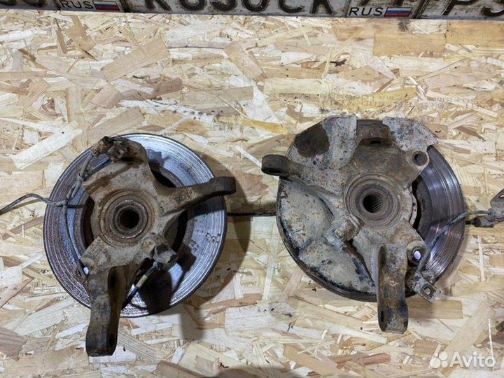 Кулак поворотный передний Hyundai Matrix хетчбэк