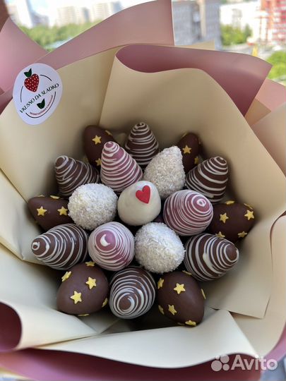 Клубника в шоколаде - лучшая, голубика в шоколаде