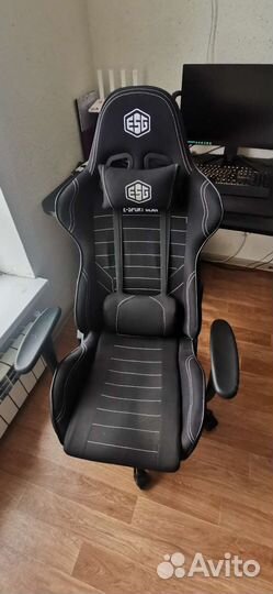 Компьютерное кресло