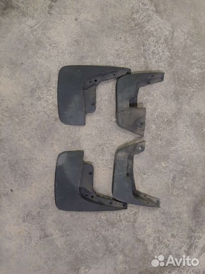 Брызговики Лада largus cross