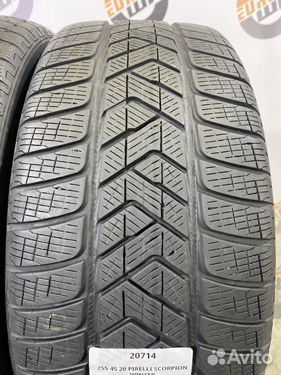 Pirelli Scorpion Winter 255/45 R20