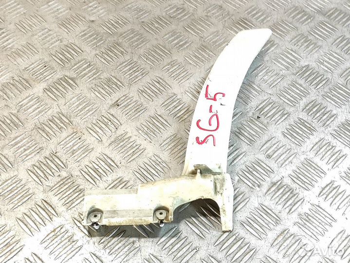 Молдинг крыла заднего левый Subaru Forester S11