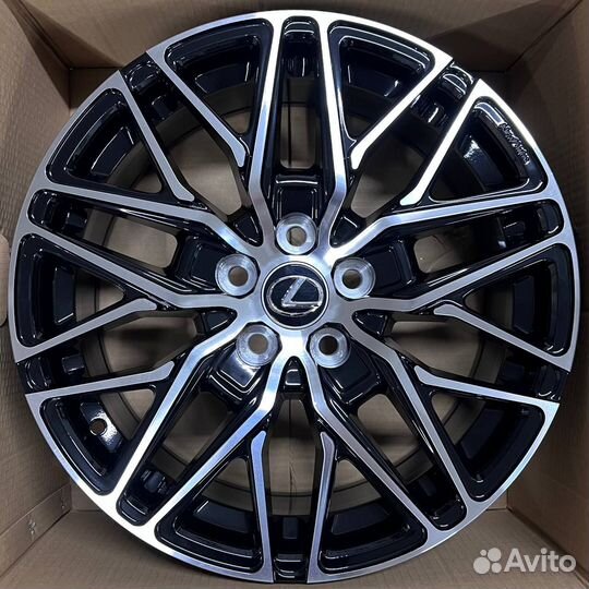 R18 Зимние колеса в сборе на toyota камри Тойота