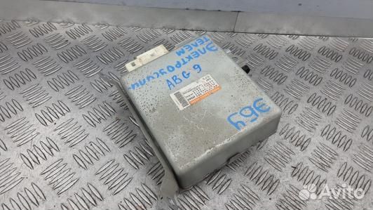 Блок управления toyota avensis T27 (ABG09NC01)