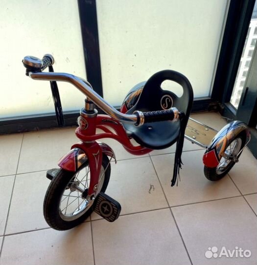 Детский трехколесный велосипед Schwinn