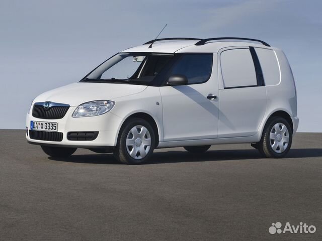 Лобовое стекло Шкода Практик