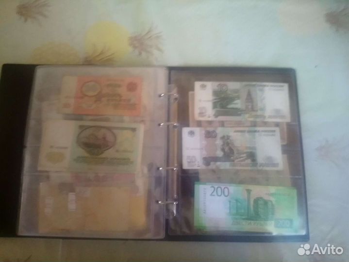 Альбом с монетами