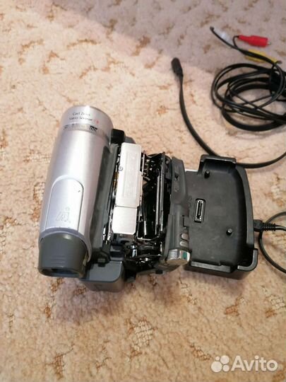 Видеокамера sony handycam
