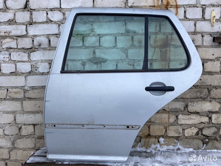 Задняя левая дверь фольксваген гольф 4