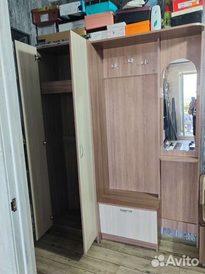 Шкаф в прихожую