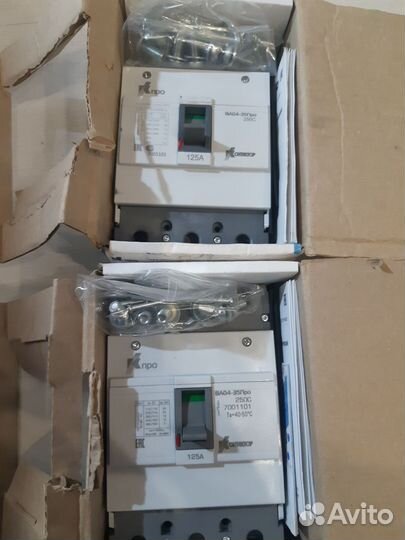 Выключатель автоматический ва04-35Про 250с 125 А