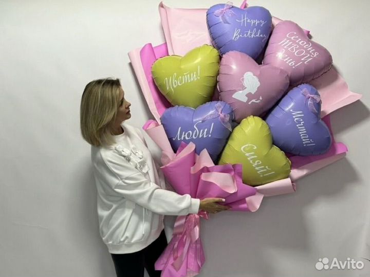 Букет из воздушных шаров сердечек