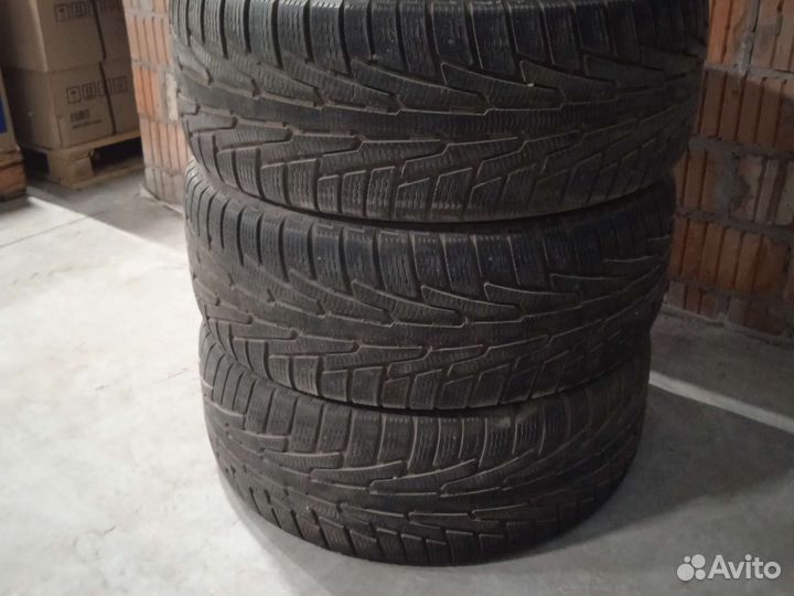 Nokian Tyres Hakkapeliitta R 285/60 R18 116R