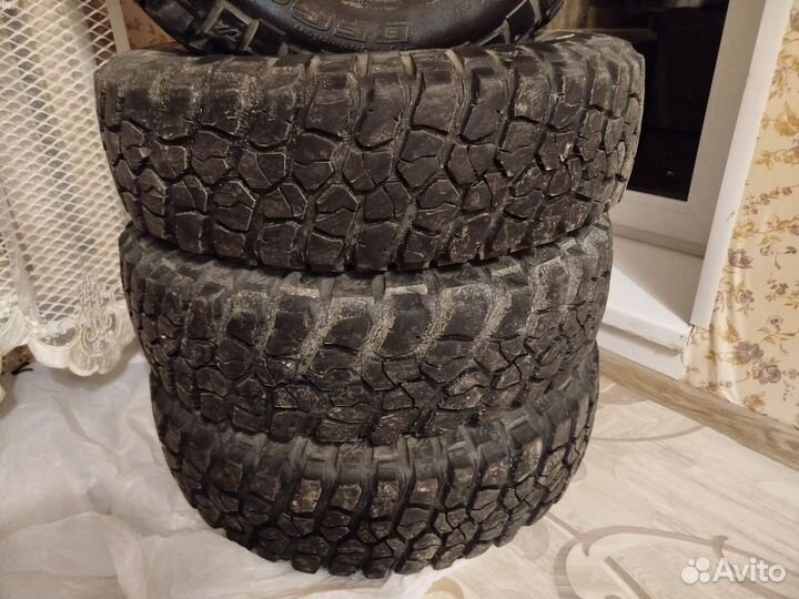 Bfgoodrich Mud-Terrain T/A KM2 215/75 R15