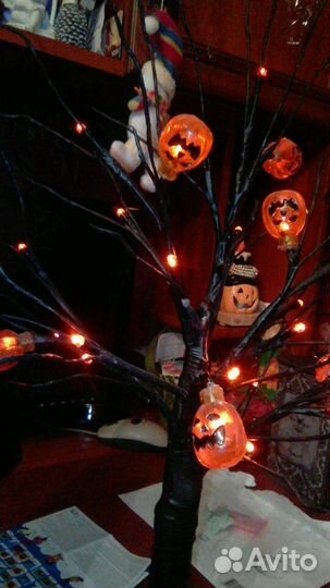 Светодиодное дерево на хэллоуин