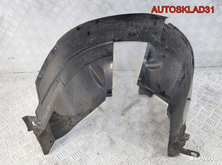 Локер передний правый Renault Logan 638402115R