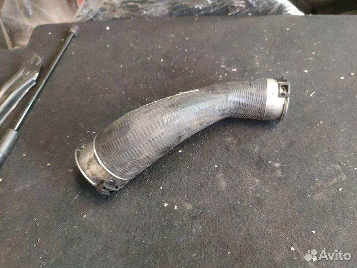 Патрубок интеркулера Mercedes-Benz C-Класс