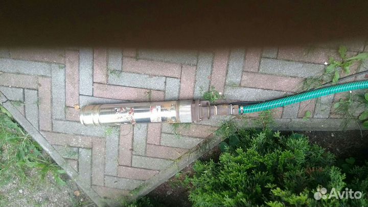 Насос погружной Delfin 1.1 кв