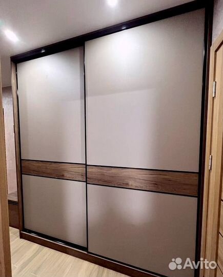 Шкаф купе встроенный