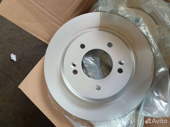 Задние тормозные диски Киа Оптима 2012-2013 года