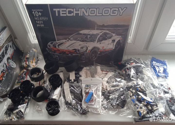 Конструктор Lego Technic Порше Ламба Полиция 52в1