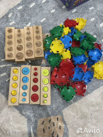 Развивающие игрушки