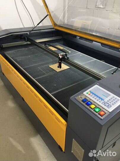 Станок лазерной резки TauLaser поле 1600х1000 мм