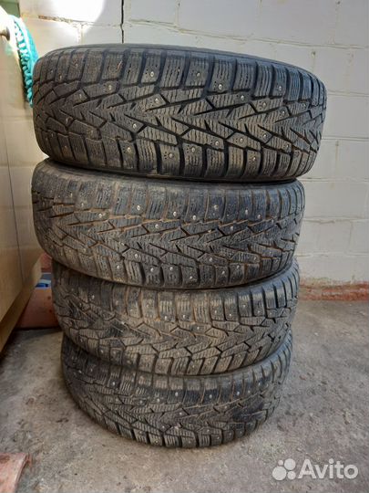 Nokian Tyres Hakkapeliitta 7 185/60 R15