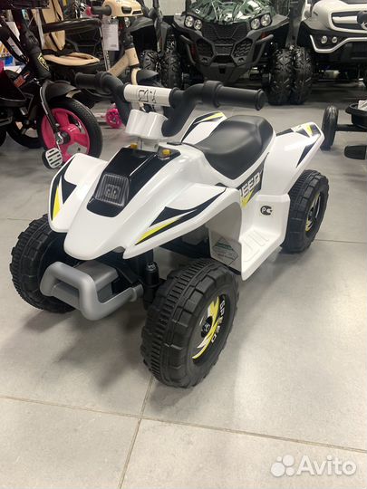 Квадроцикл для детей 2-4 года