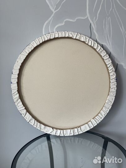 Круглая большая картина с цветами