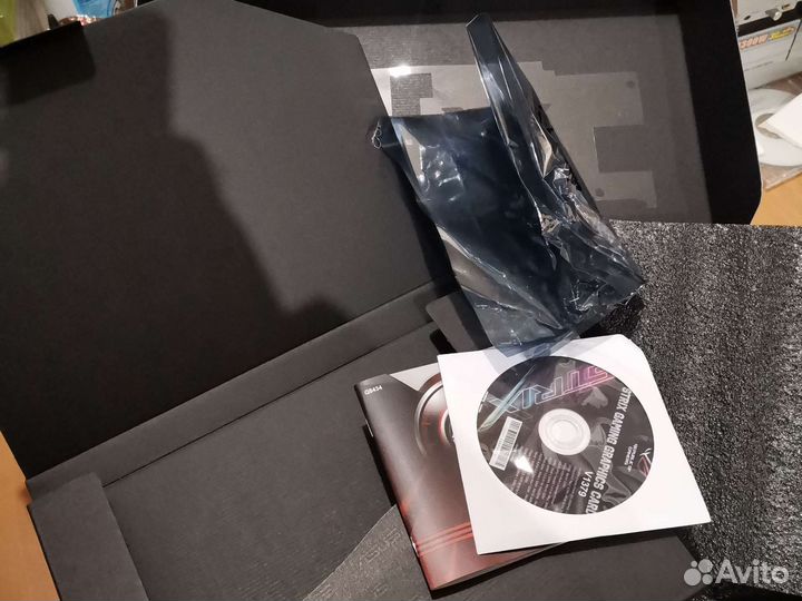 Коробки Asus gigabyte GeForce GTX 1070