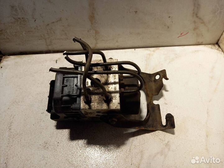 Блок ABS Mitsubishi Carisma mitsubishi