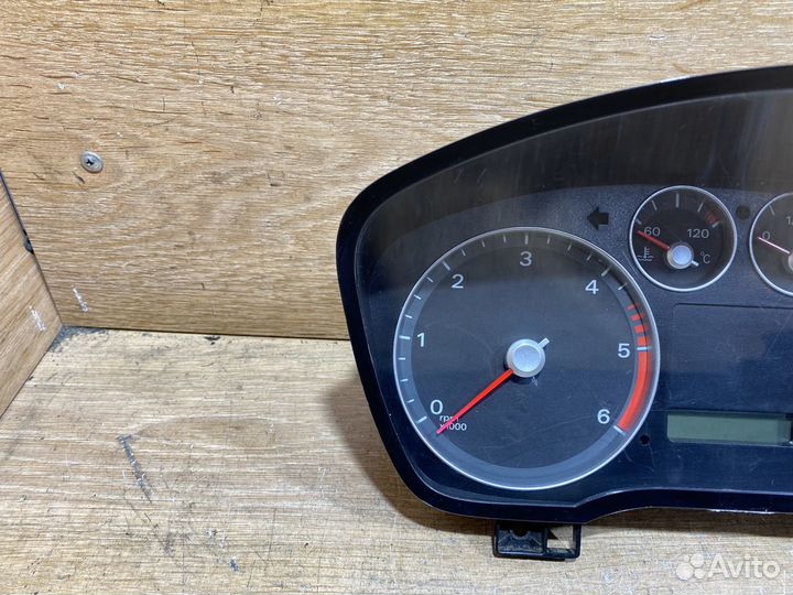 Панель приборов Ford Focus 2 дизель 1121009