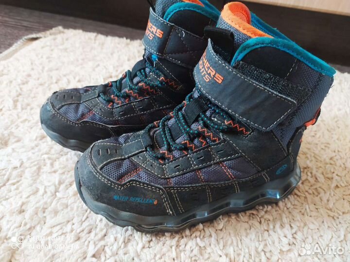 Ботинки Skechers р-р 28