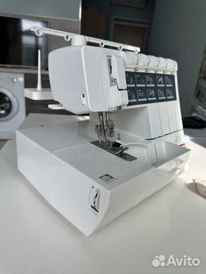 Коверлок Leader VS 390D и Brother innov is 500