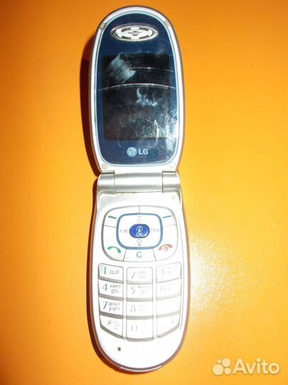 LG C1400