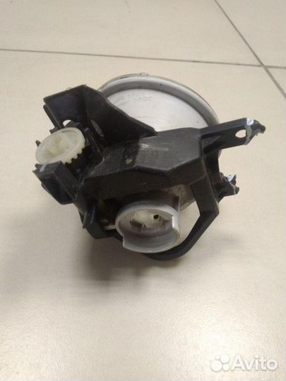 Фара противотуманная левая