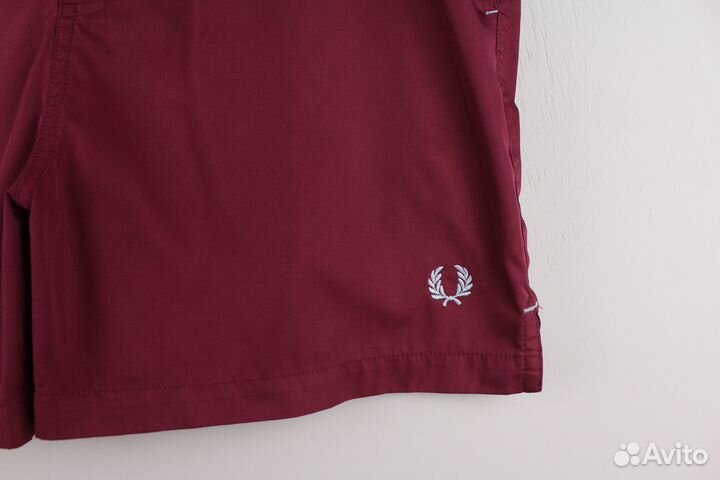 Шорты Fred Perry Размер M (M-L)