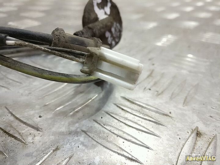 Датчик ABS Mazda 6 GJ (12) зад R б\у