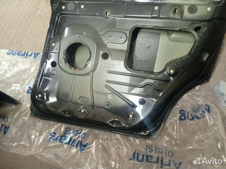 Двери вольво xs90