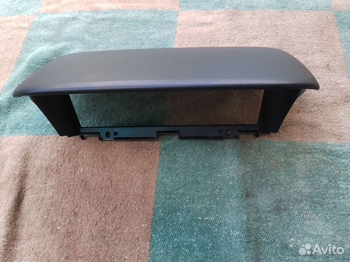 Панель дисплея торпедо Subaru Forester 4 2014