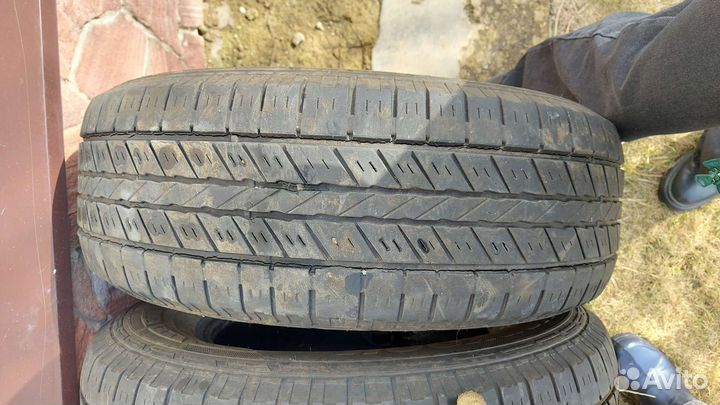 Hankook Dynapro HP2 RA33 265/65 R17