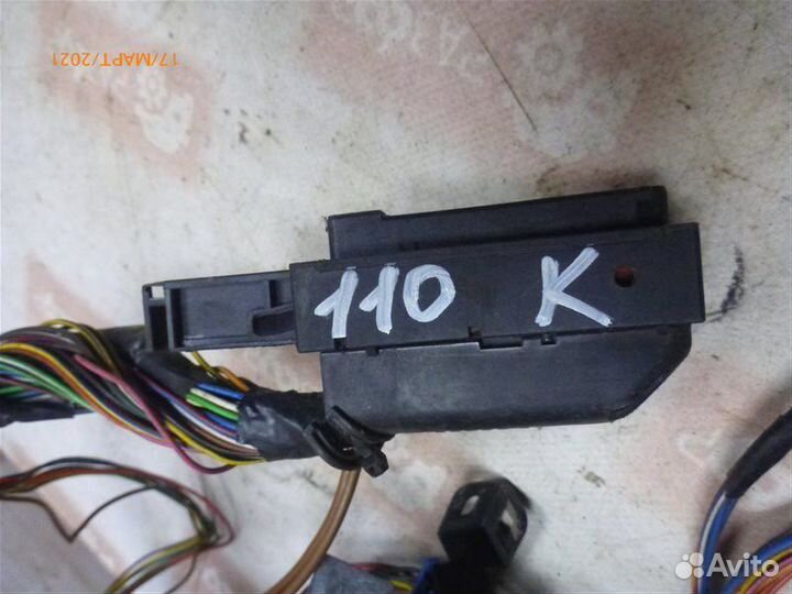 Проводка моторного отсека Лада 2114 хэтчбек 5 дв