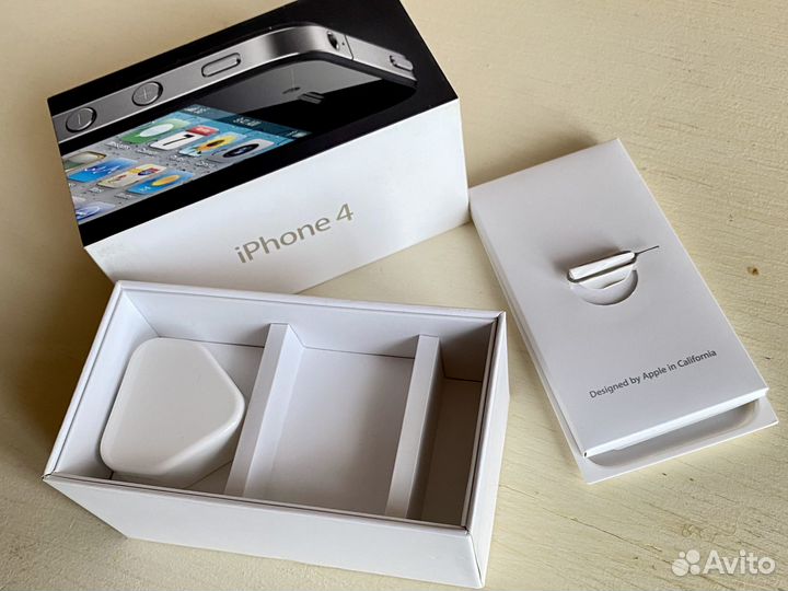 Коробка от iPhone 4 Apple Power Adapter адаптер