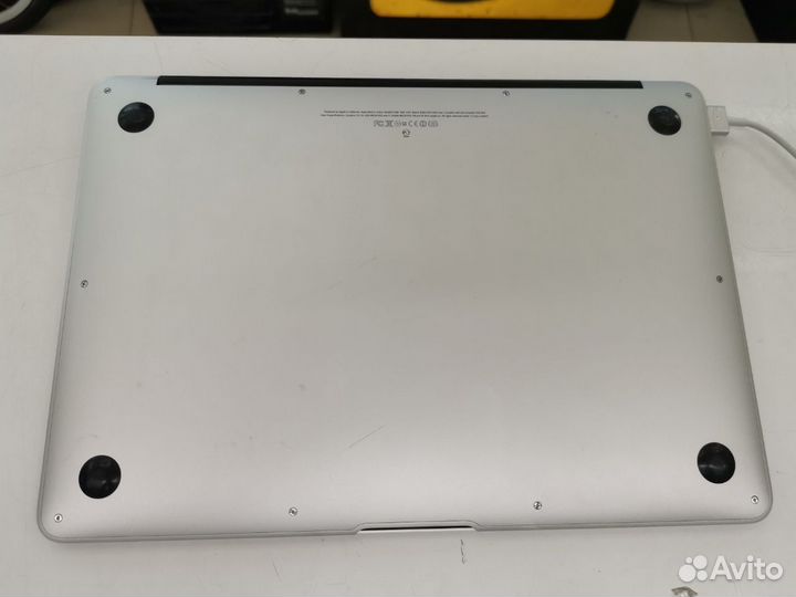 Ноутбук Apple Macbook Air 13 (2012) A1466
