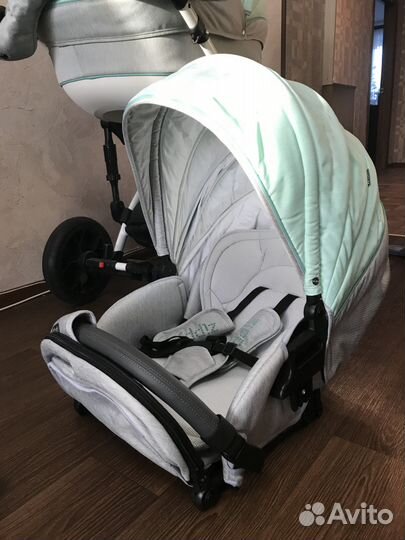 Коляска tutis zippy viva 2 в 1 состояние новой
