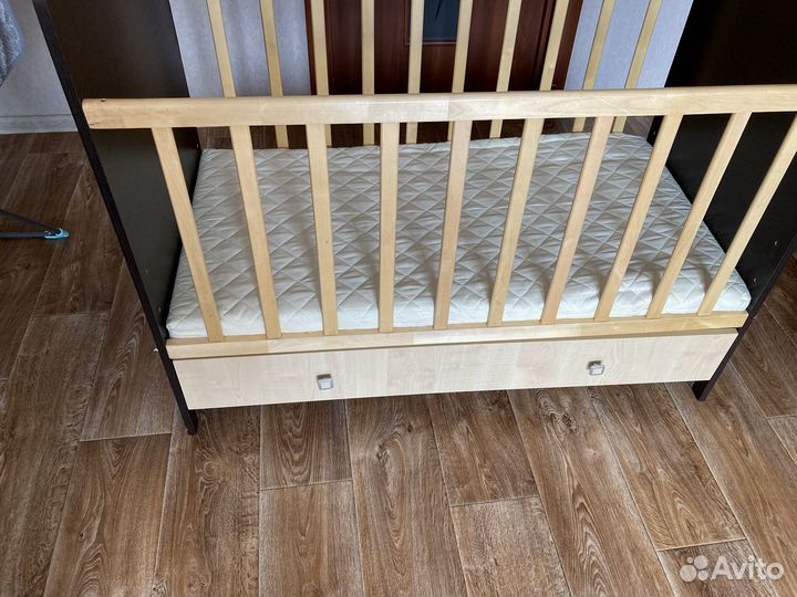 Детская кровать + матрас