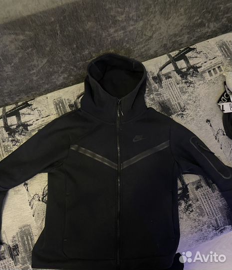 Nike tech fleece