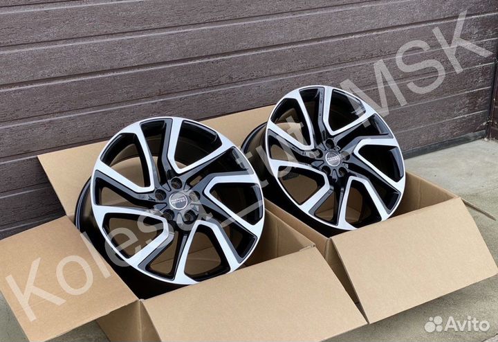 Диски r22 Range Rover Sport Vogue Black Machined